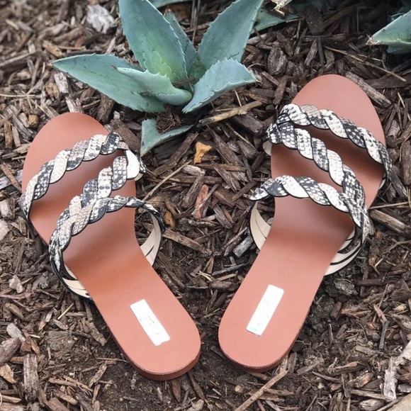 LAST 2 PAIRS 7 & 8🐍 snake print sandals 🐍 - Picture 2 of 3